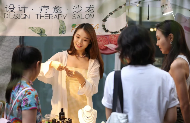 一天能掙1500多，這3個小生意投資不大，只要不怕沒面子就能干！