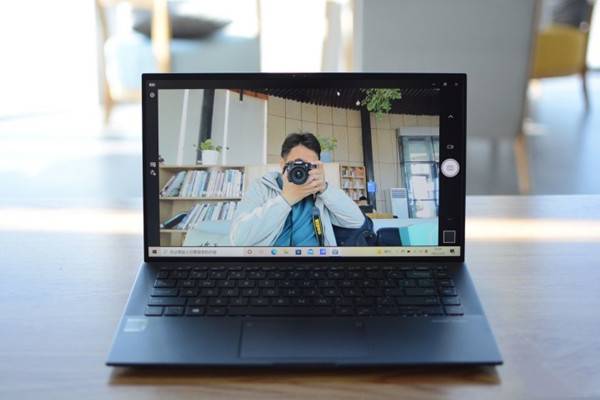 拼多多真假旗艦店怎么辨別？標(biāo)有旗艦店是正品么？