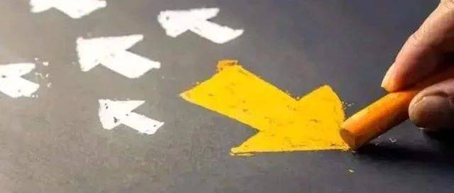 在1688買白牌貨，是沒錢消費(fèi)降級(jí)了，還是不做韭菜了？