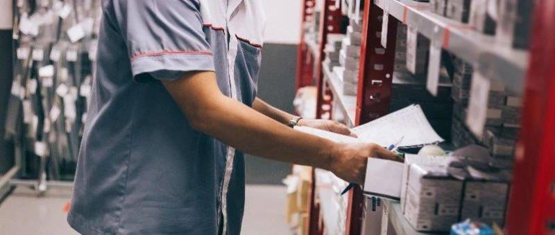 不打烊的春節(jié)快遞，到底在卷什么？