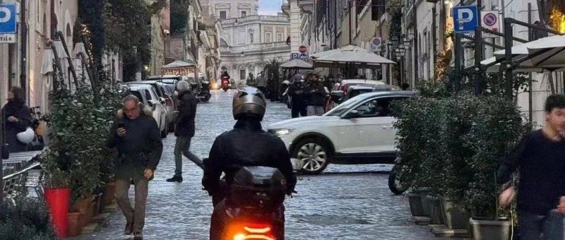 新個(gè)體時(shí)代，老板和打工人都在打什么算盤？