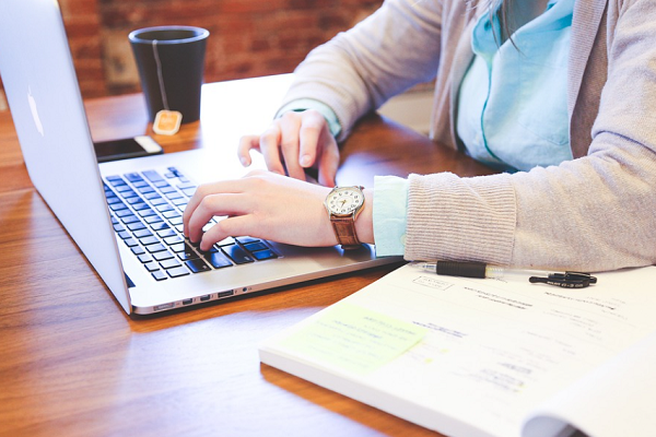 敦煌網(wǎng)怎么注冊(cè)賣(mài)家？注冊(cè)條件是什么？