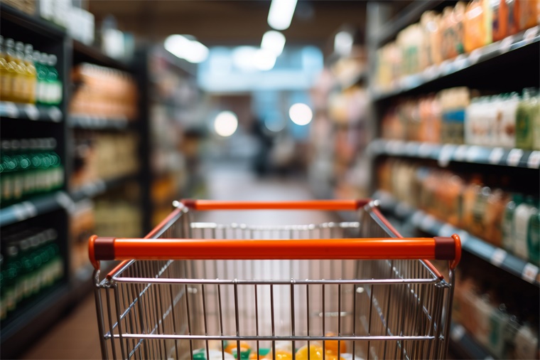 長期降價(jià)！山姆砸入9億反擊價(jià)格戰(zhàn)，窮鬼套餐下的人們更需要低價(jià)