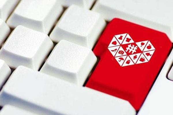 拼多多銷量和評(píng)價(jià)哪個(gè)更可靠？拼多多銷量可信嗎？