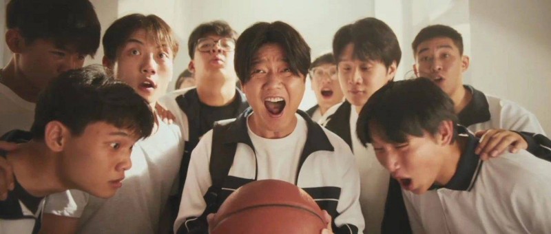 UC瀏覽器攜手肖央上演老友記，用戶(hù)驚呼爺青回