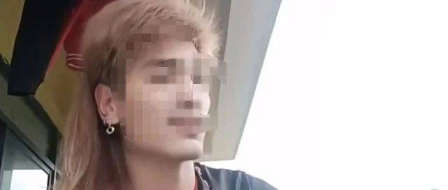 我是云南的小伙涉黃被封號(hào)！素人主播逃不過的內(nèi)容繭房