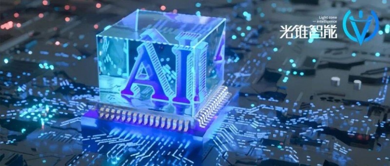 從天價到骨折價，大模型要變天了