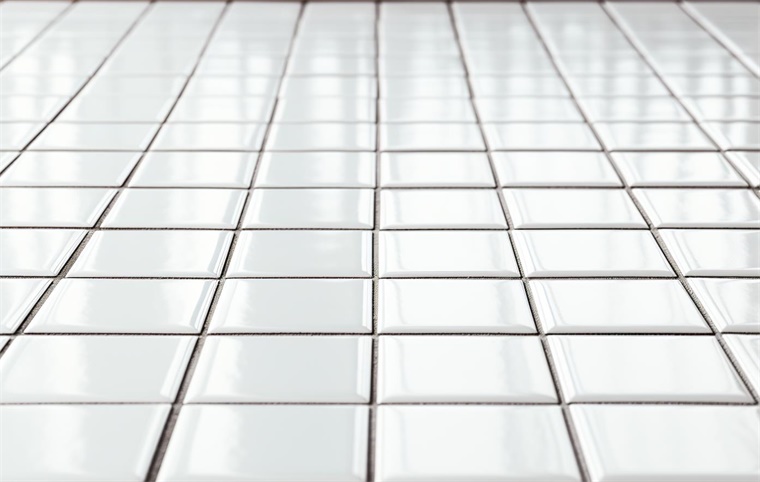 燒結(jié)工藝新時代突破！東莞透明陶瓷打破國外技術(shù)壟斷 更抗劃傷、耐磨損、耐高溫