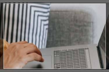 拼多多官方客服的上班時(shí)間是什么時(shí)候？拼多多客服主要做什么？