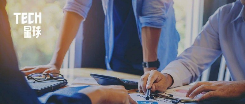 大廠的新競(jìng)賽 年薪百萬(wàn)搶人，一年猛推50款產(chǎn)品