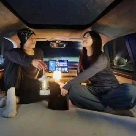 總裁車內(nèi)吃火鍋，是真需求還是營銷噱頭？