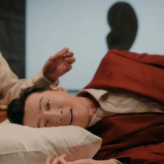 把諧音梗玩的這么抽象，美團團購真有你的！