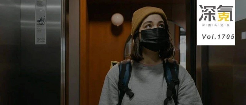 幾個月做到銷量第一 電梯里的袋鼠媽媽，袋子里究竟裝了啥？