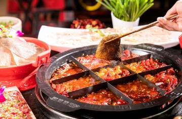中國(guó)火鍋，沸騰海外