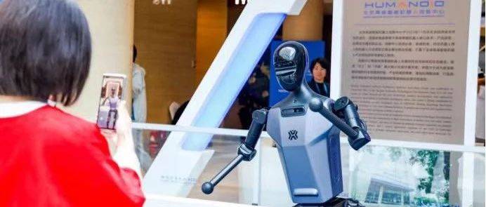 人形機器人 離資本很近，離大眾仍遠