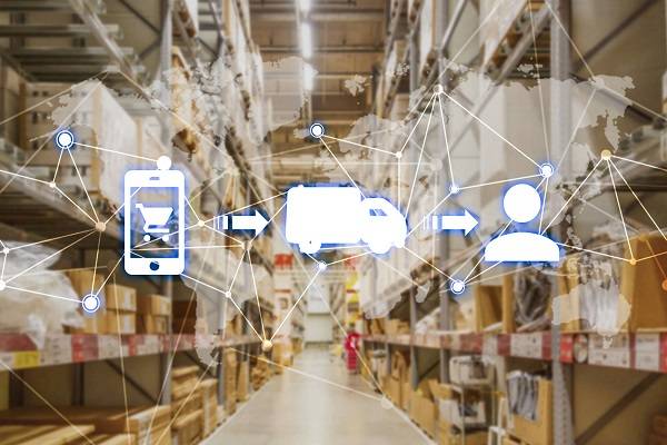 阿里巴巴國際站賣什么衣服好賣？外貿(mào)衣服批發(fā)貨源哪里找？