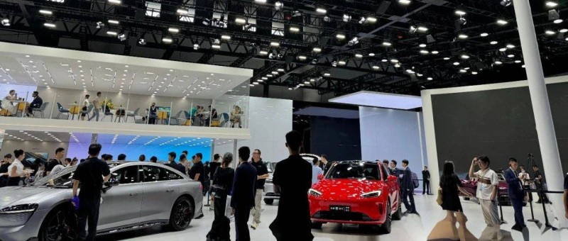 鴻蒙智行 五界爭(zhēng)鋒，資源分配成關(guān)鍵挑戰(zhàn)