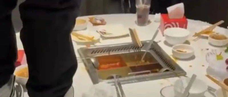 魔童尿海大反轉(zhuǎn)+被抵制！海底撈錯在太濫情