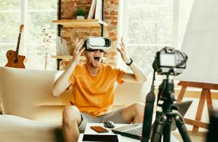 體驗(yàn)式營(yíng)銷+海外紅人經(jīng)濟(jì) 品牌出海情感破冰新公式