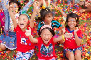 海外網(wǎng)紅營(yíng)銷(xiāo)如何玩轉(zhuǎn)兒童節(jié)？KOL+KOC金字塔組合策略