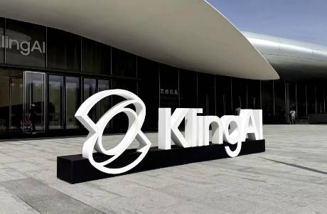 快手由守轉(zhuǎn)攻