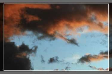 淘寶上品牌的outlets店是什么意思？outlets店和官方店的區(qū)別