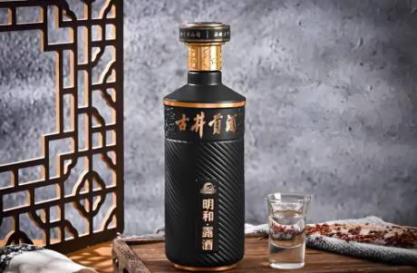 半年凈賺36億，古井貢酒，有何隱憂？