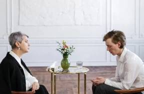 從字節(jié)跳動的通報，看專家訪談模式的困境