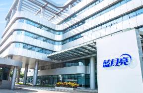 都是抖音細(xì)分第一 韓束賺翻，藍(lán)月亮怎么就虧成這樣？